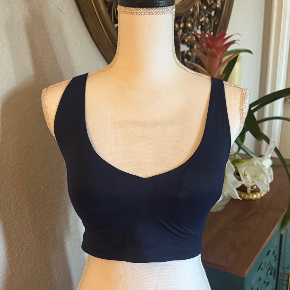 Soma Black Racerback Bra navy EUC